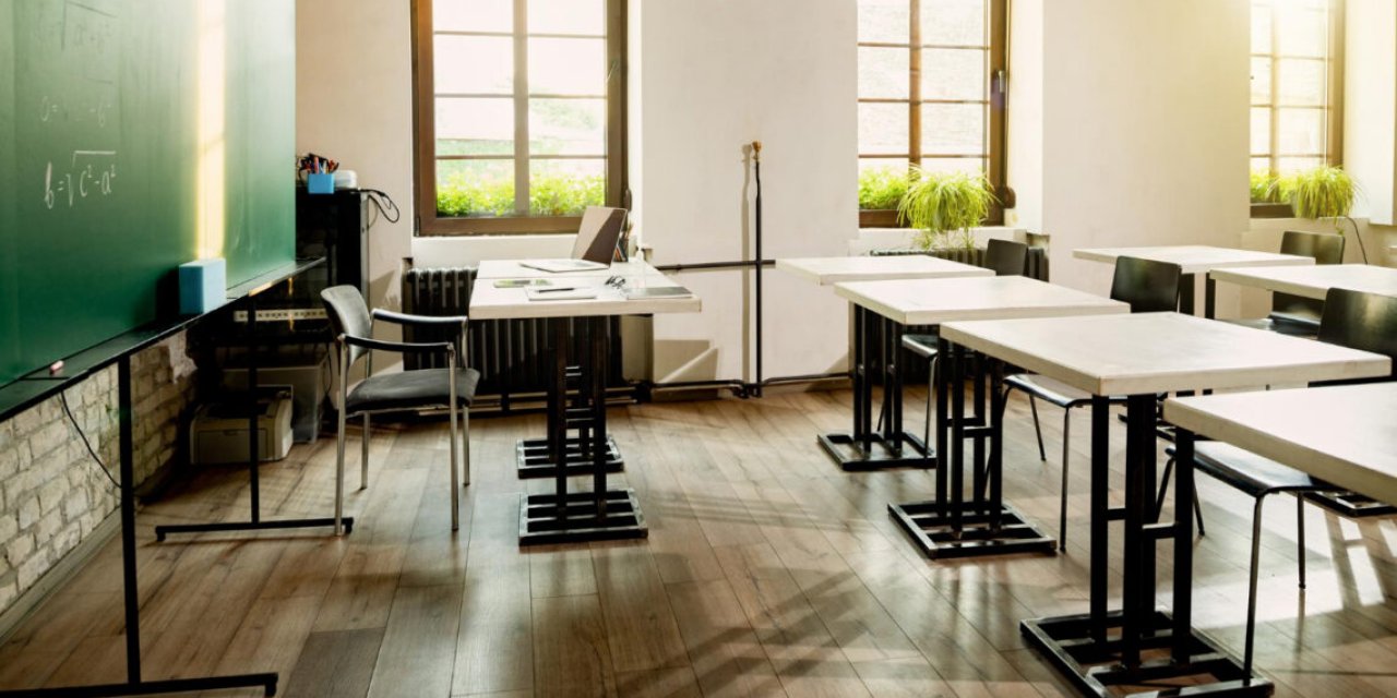 MEB’in Ders Saati Değişikliği 5 Branş Öğretmenini Vurdu! Kimler Norm Fazlası Oldu?