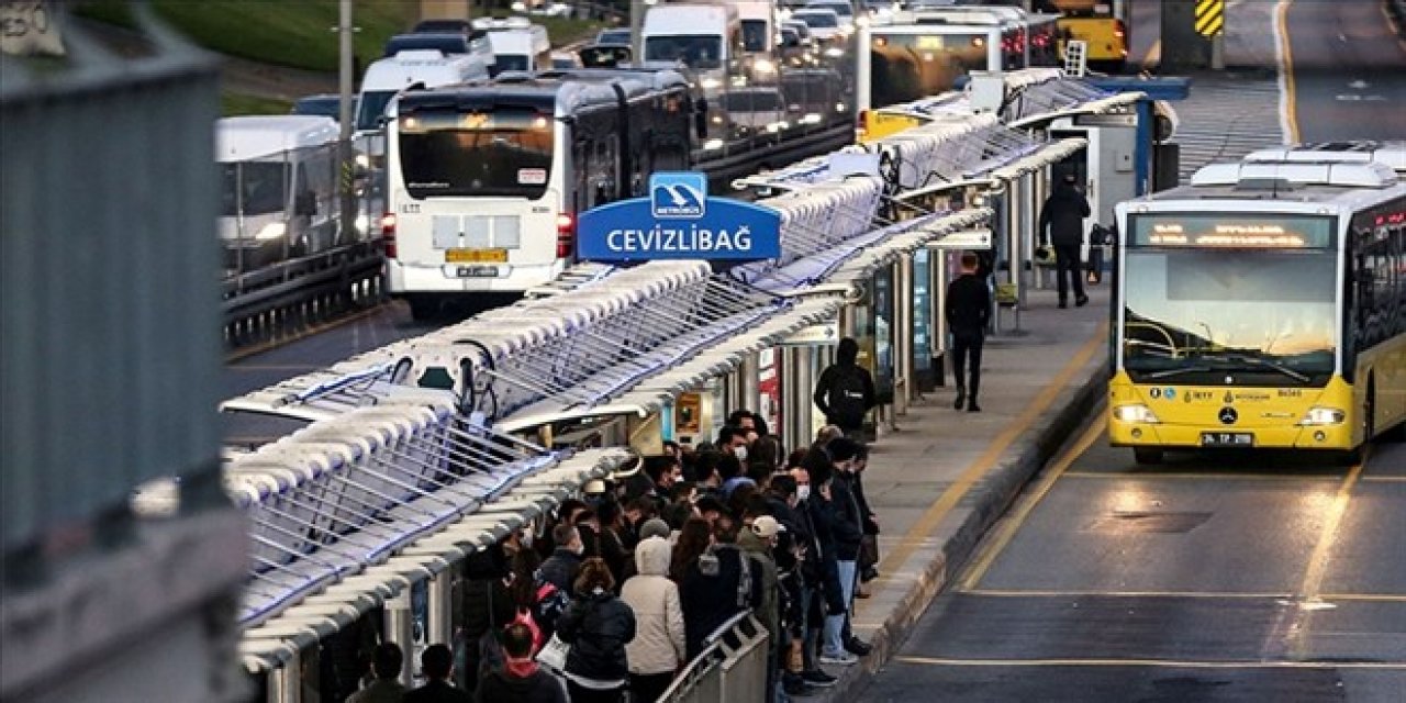 İstanbul'da toplu ulaşıma zam yapıldı