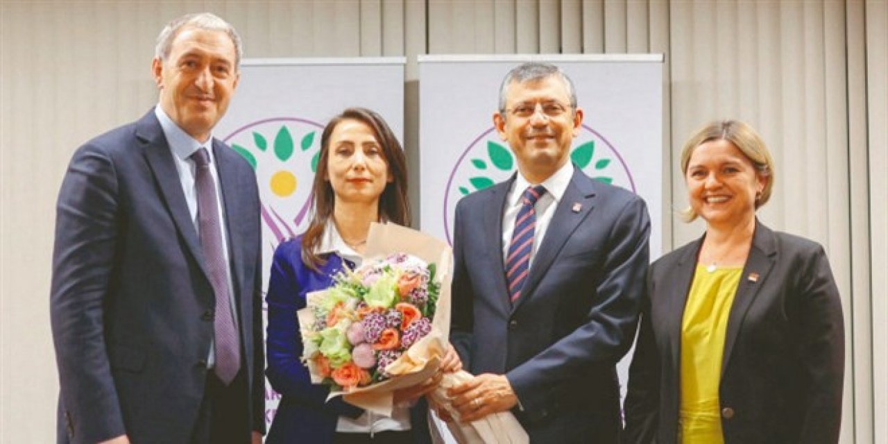 Akdeniz'de DEM Esenyurt'ta CHP