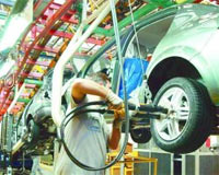 Mahkeme, kriz var diyerek işçi çıkaran Renault'u haksız buldu