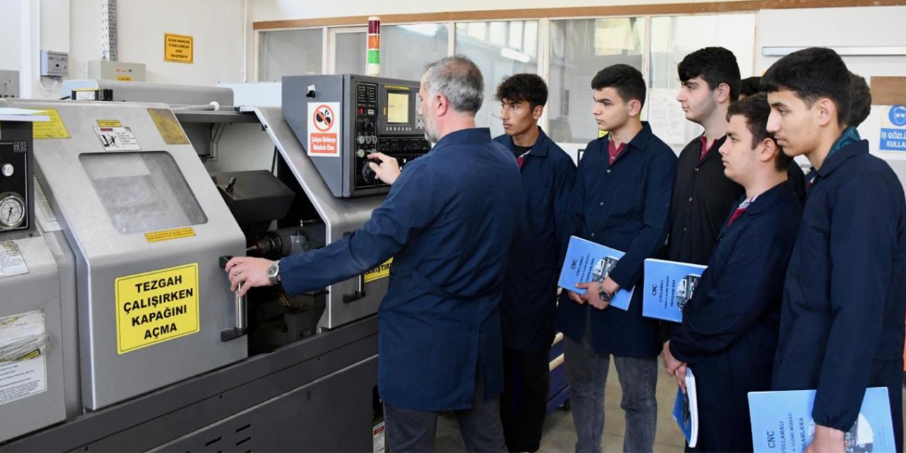 SGK prim işlemleri ile ilgili MEB'in çelişkili kararları düzeltilmelidir!