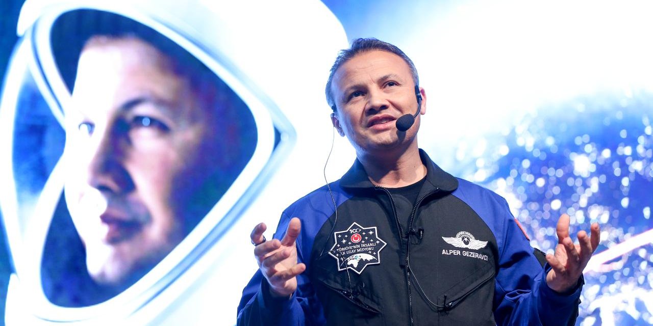 Astronot Alper Gezeravcı, İTÜ'de ders verecek!