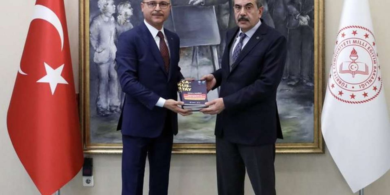 Talip Geylan, Milli Eğitim Bakanı Sayın Yusuf Tekin’i Ziyaret Etti.