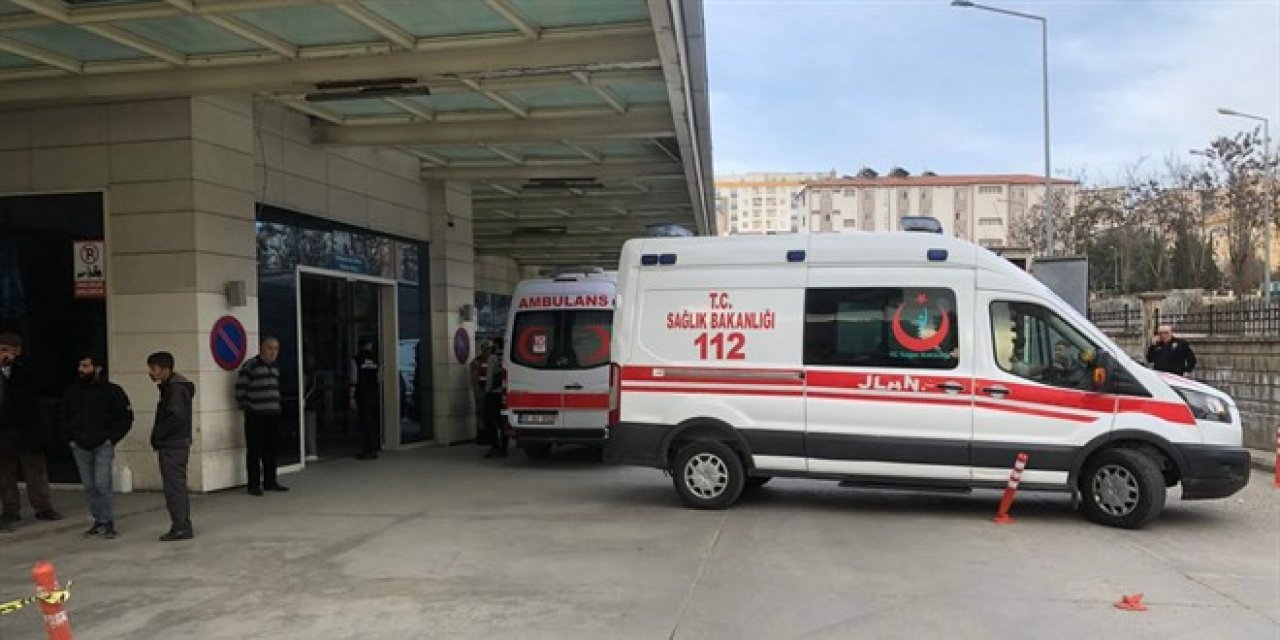 Devrilen okul servisindeki 1 öğrenci öldü, 5'i öğrenci yaralandı!