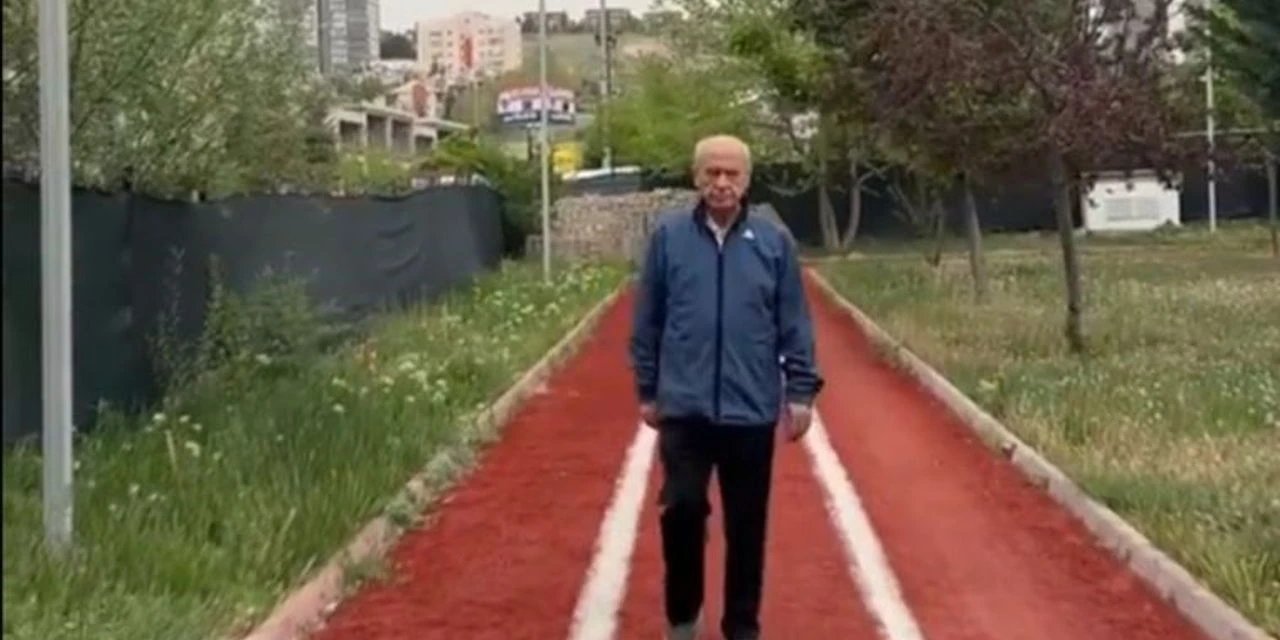 Bahçeli'den 'Erdoğan ile arası açıldı' iddialarına yanıt