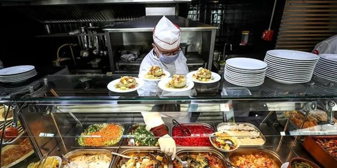 Lokanta ve kafelerde yiyecek ve içecek KDV'leri yükseldi