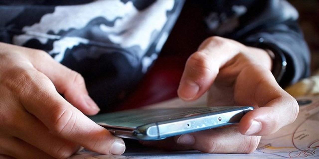 'Teknoloji bağımlılığı' ile 'siber zorbalık' konuları yeni müfredatta
