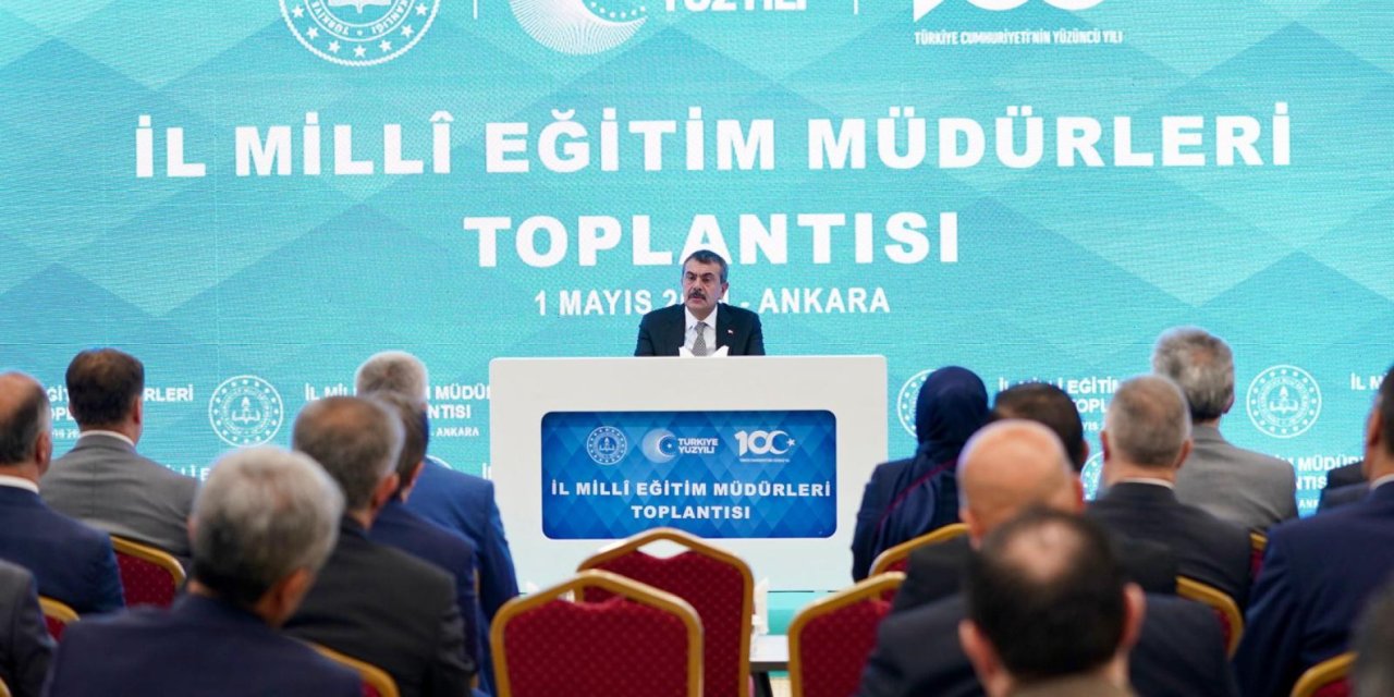 Yusuf Tekin'den Devamsızlık Affı Açıklaması! 12. sınıflara devamsızlık affı olacak mı?