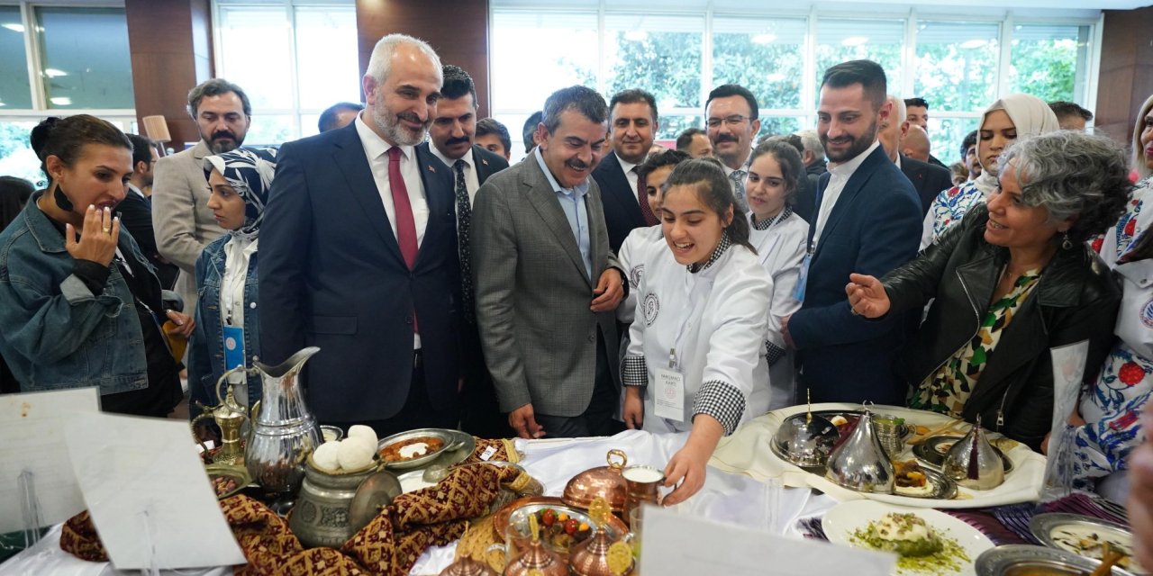 Bakan Tekin, MEB Gastronomi Festivali ve Yemek Yarışması Finali'nde konuştu