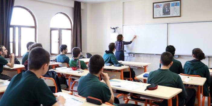 Gelişim raporu tartışmasında yeni iddia: Öğretmenler için soruşturma süreci gündemde
