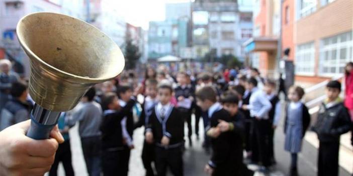 Tatil bitti, okullar açılıyor: Uzmanlardan okula dönüş sendromu uyarısı