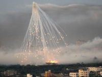 Türkmenlere misket bombası yağıyor!