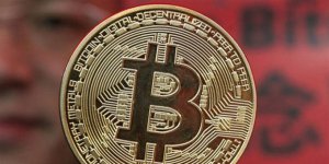 Kripto parada dalgalanma sürüyor, Bitcoin'in piyasa değeri 1 trilyon dolara ulaştı