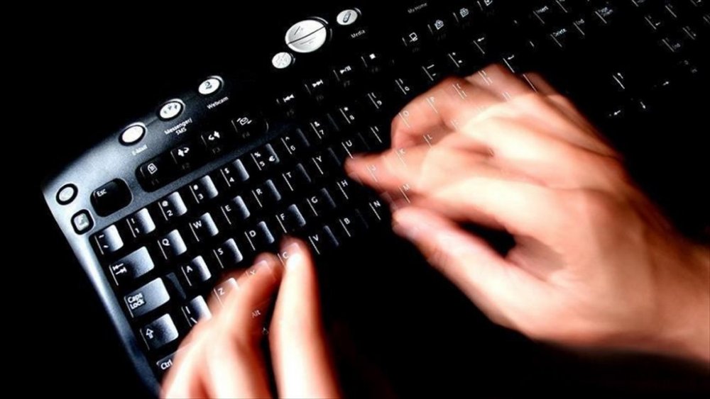 Terör propagandası yapan 3 üniversite öğrencisi gözaltına alındı