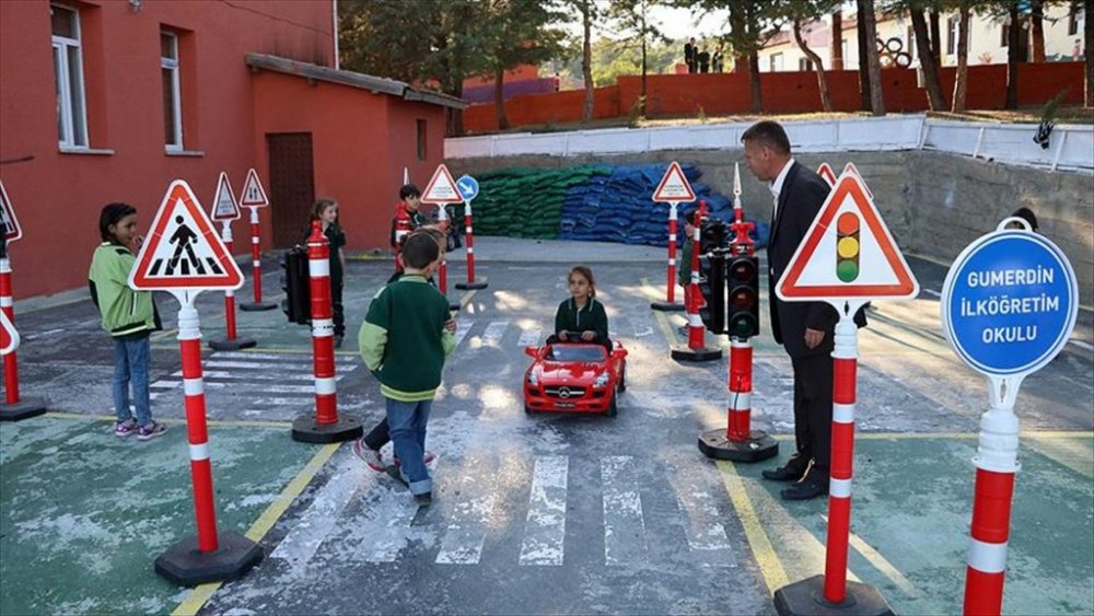 Öğrenciler bu okuldan ayrılmak istemiyor