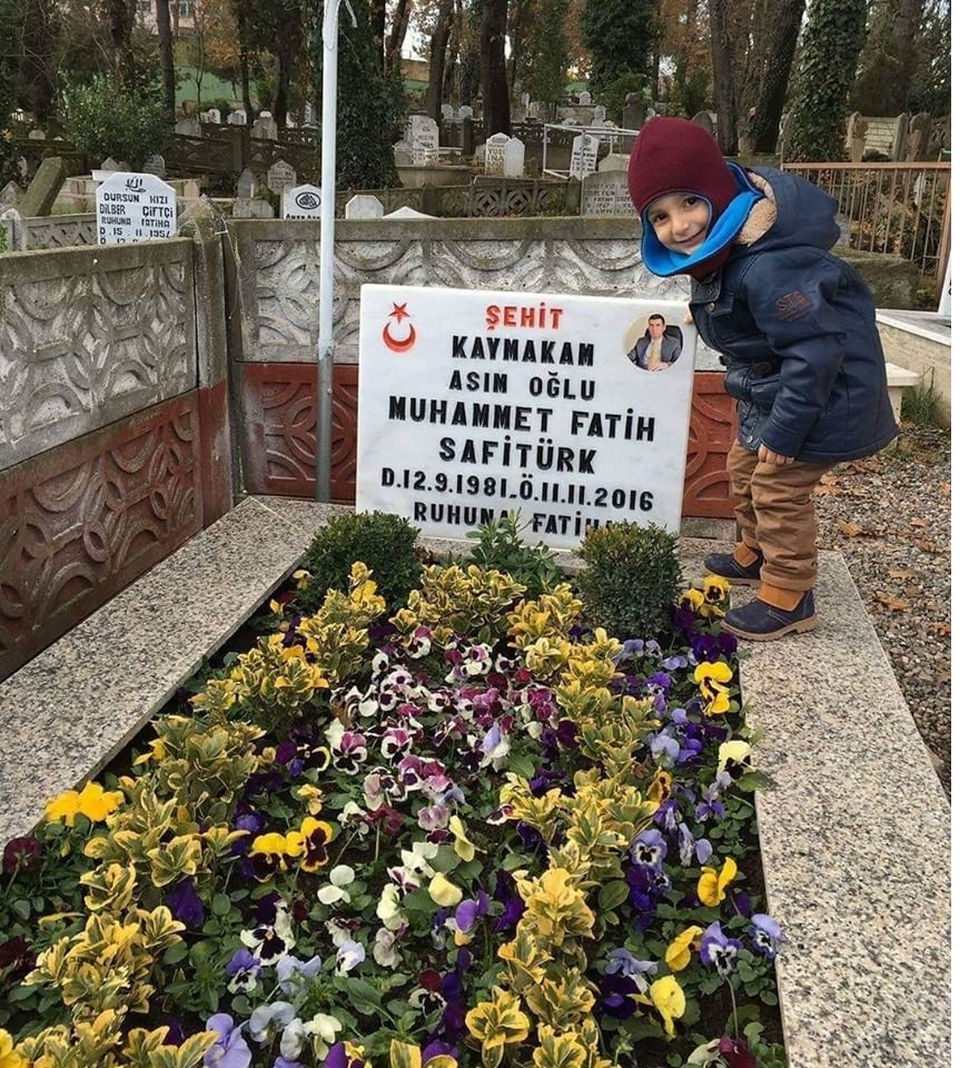 sehid-kaymakam-muhammed-fatih-safiturk-ve-duygulandiran-paylasim!.jpg