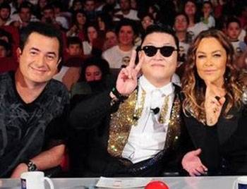 PSY, Hülya Avşar'ı böyle coşturdu...