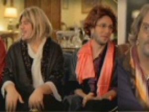 Beyaz ve 3 Adam 'anne' skeciyle kırdı geçirdi